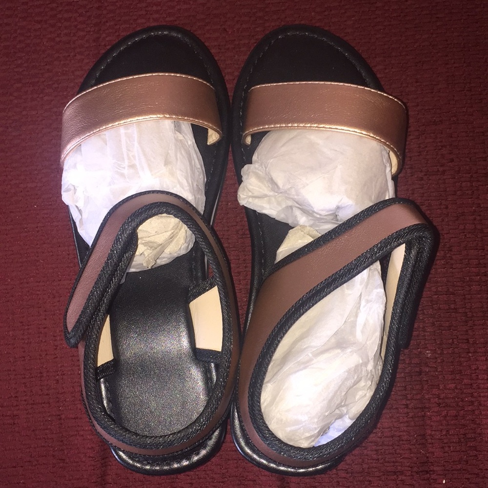 Women’s Sandals